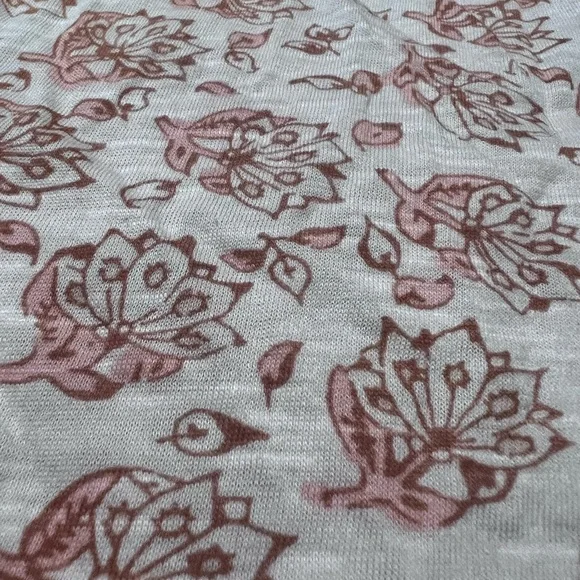 Lucky Brand Crop Top Size Large GUC - Picture 2 of 4